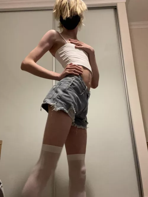 First post here pls be nice by AIushy