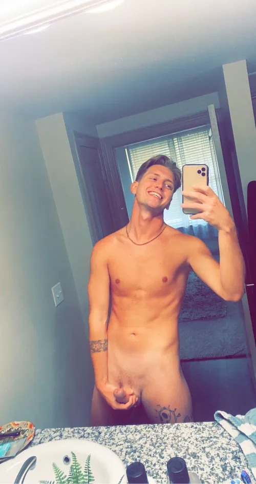 First post here by Collegeboynextdoor