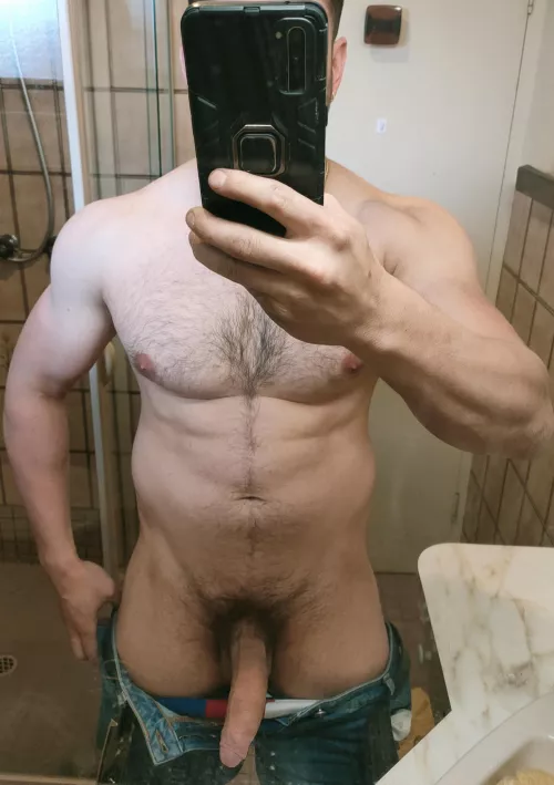 First post here...make me feel welcome :) by 3leggedboy