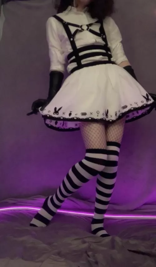 First post hope you like it by sissy-hessen