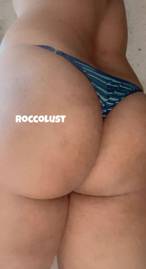 First post ☺️ how do you rate the booty by roccolust