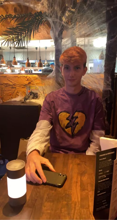 First post! I went out to dinner with my friend this weekend 😌 how was your weekend? by Dillon-Daytona