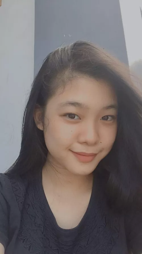 First post in awhile, nice to be back (Chinese x Filipina) by cryingintomymanga_