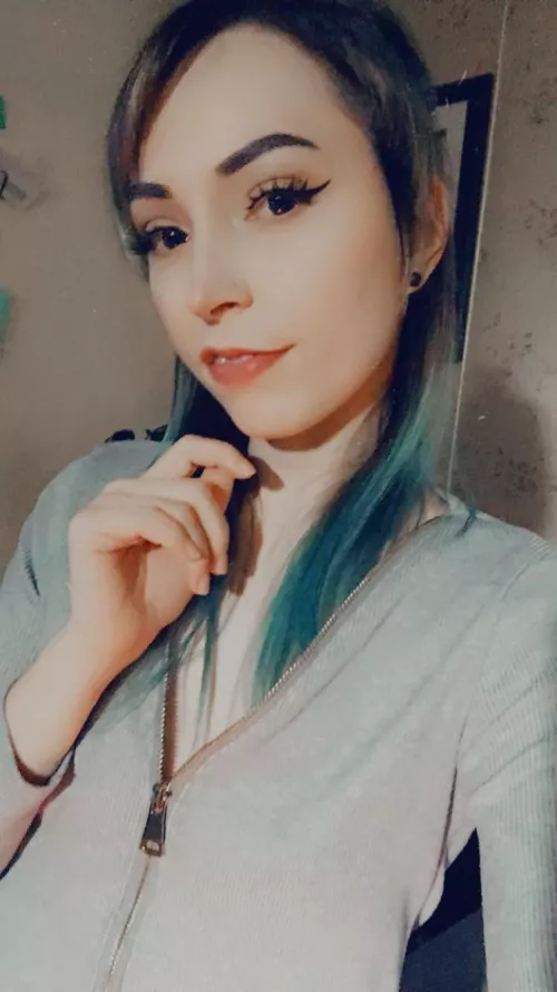 First post in this sub. Was recommended by another reddit user. Hope you like😊🙊 by DaniRaine14