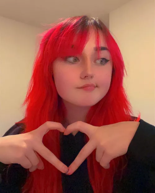 First post 💜💜💜 by Fancy-Sheepherder-35