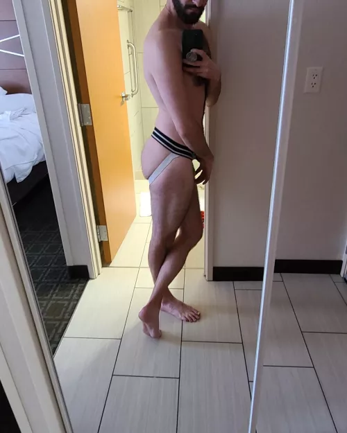 first post on here by flyingZillenial