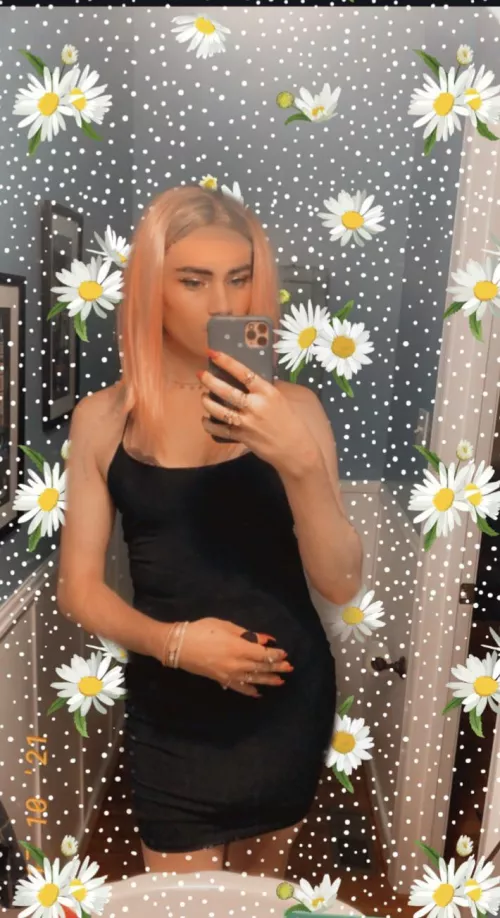 first post! thought i'd play it safe with a lbd 🥺 by emilymoooore