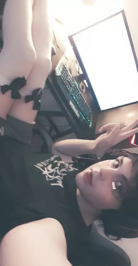 First post😖💜 by Dependent_Ask_6396