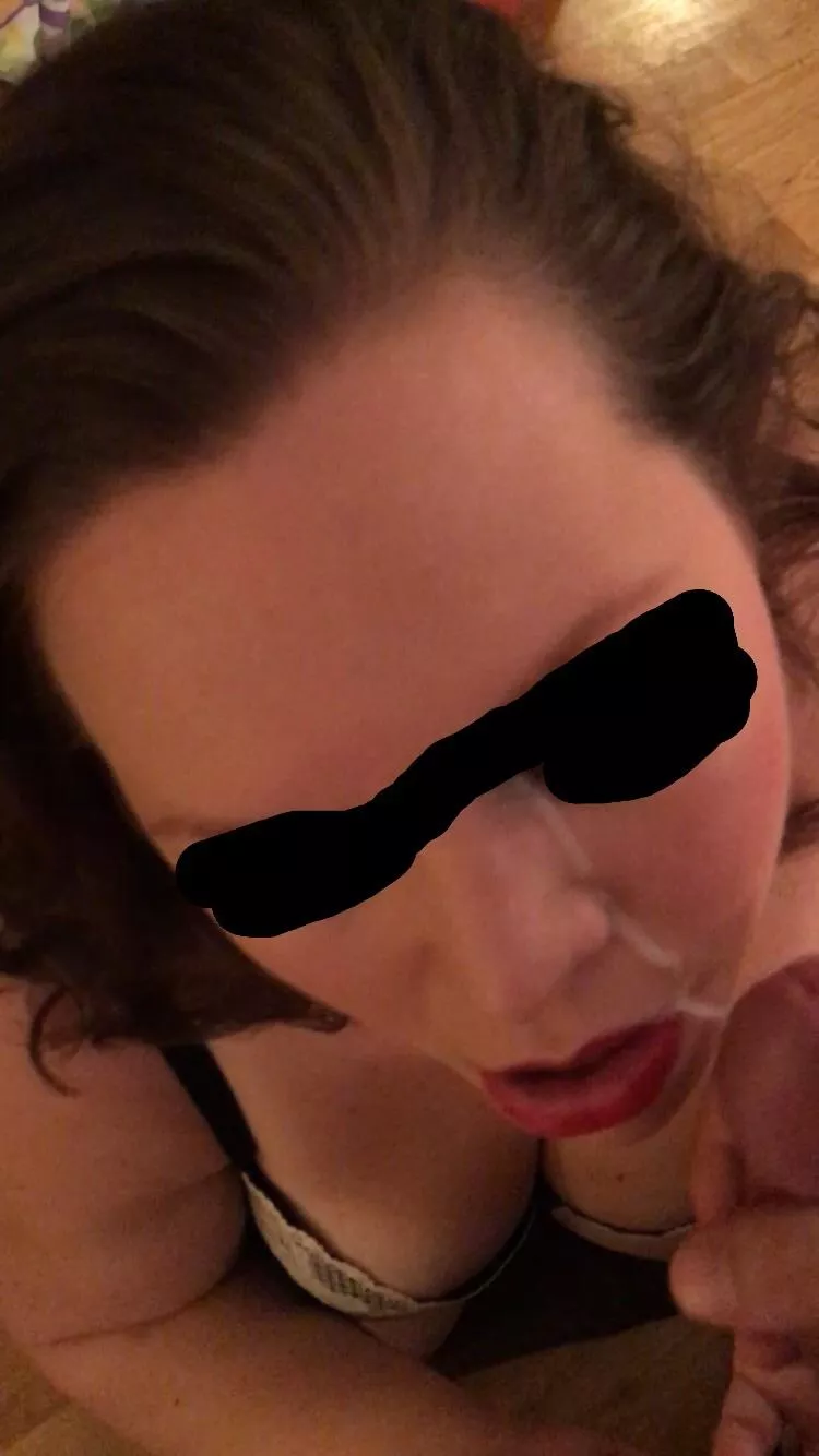 (F)irst shot went straight for the corner of (m)y eye. The rest landed in or around my mouth. More pictures of the final result to follow. posted by TitsInCali