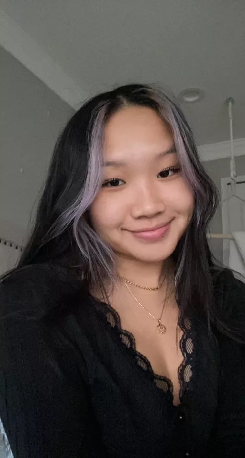 First thoughts? by Linhly_Twitch