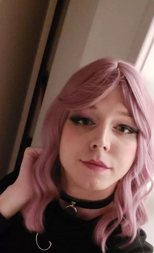 First time a friend did some proper makeup on me and I felt so damn great! by Amy_Fem