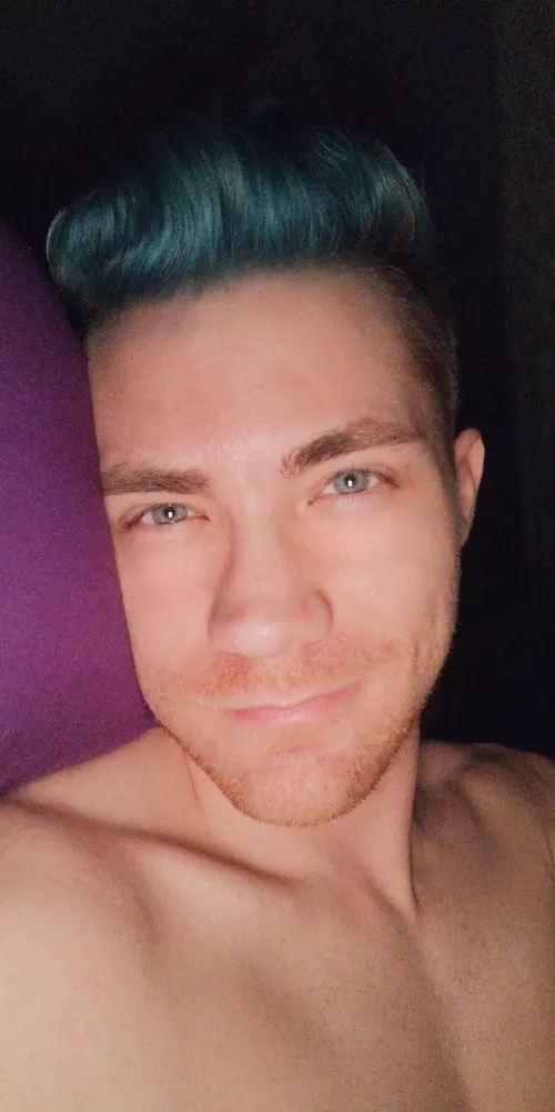 First time coloring my hair something fun. Feeling like a sexy Hades 🔥 Thoughts? by Dondae