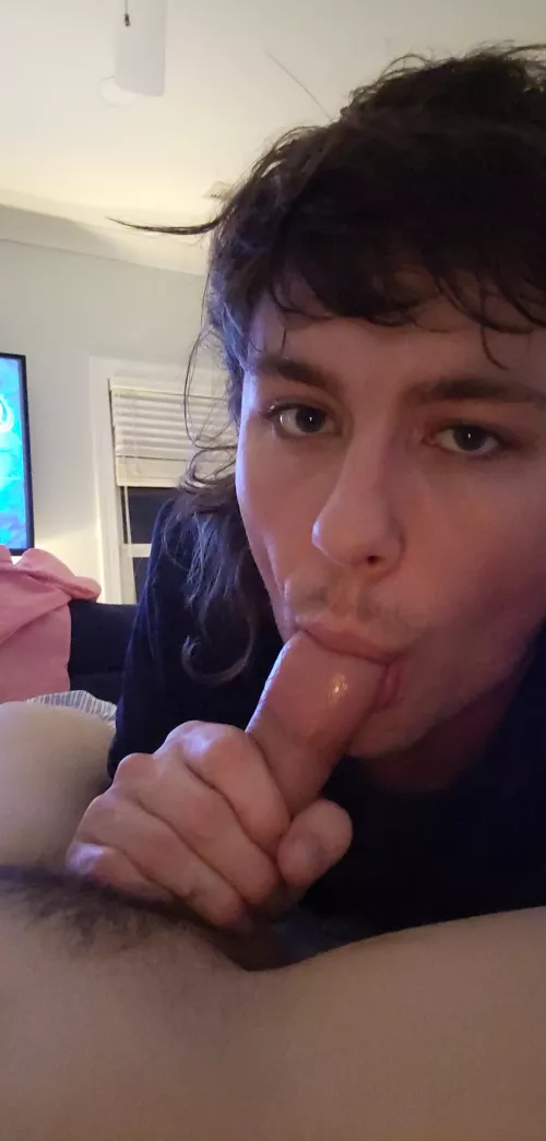 First time here by prettyboiballz