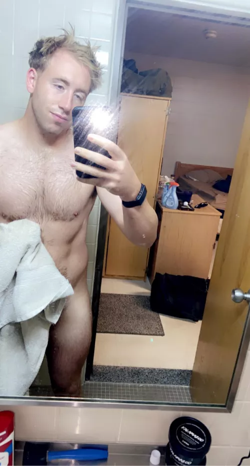 First time here, kinda nervous.. Should I try somewhere else? by tider96_