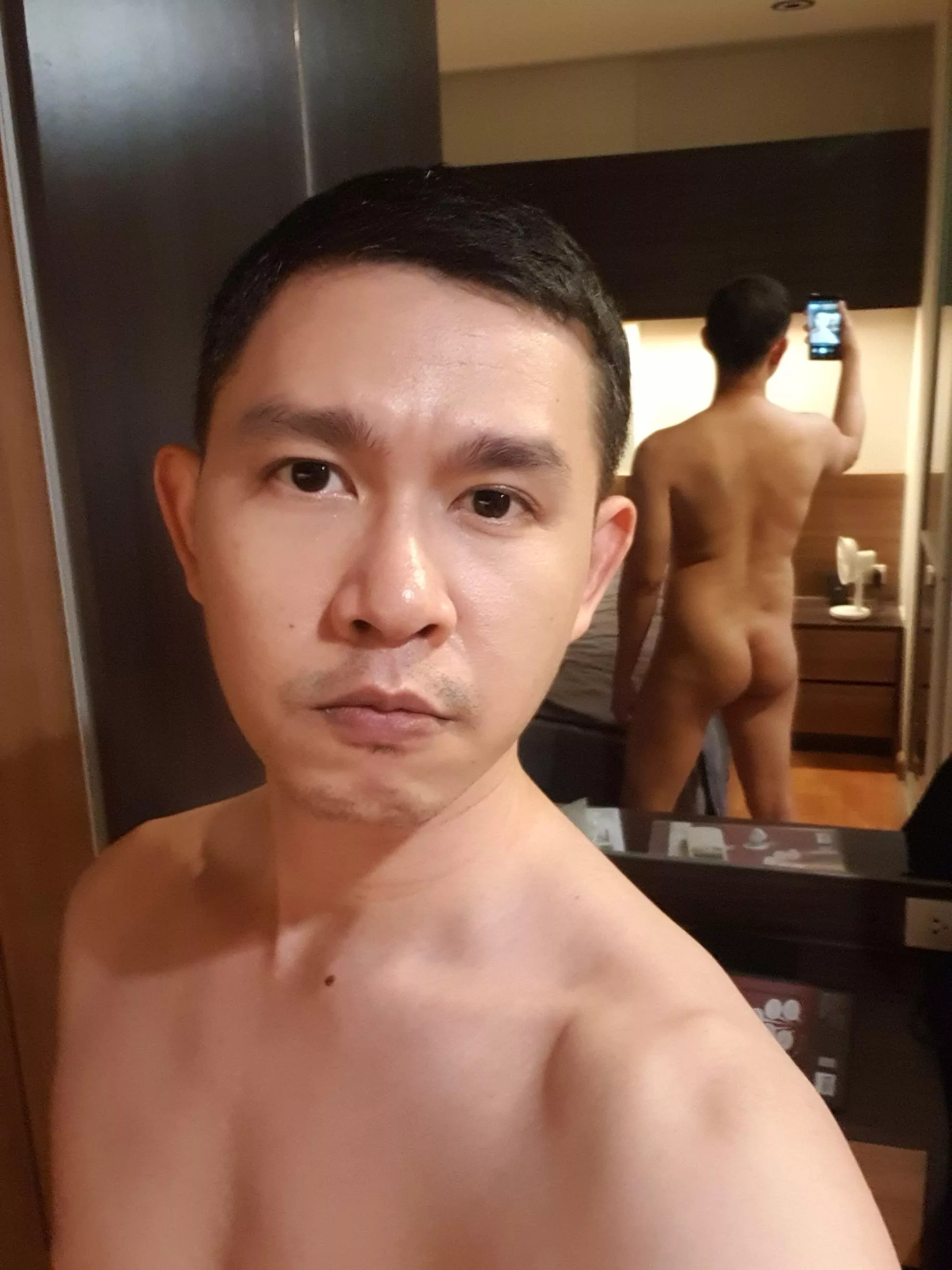 First time here. wild enough ? 😗 posted by Pic_Rak