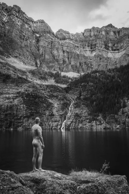 First time post. Documenting myself in nature to help improve my body self acceptance. by LetsCWherethisGoes