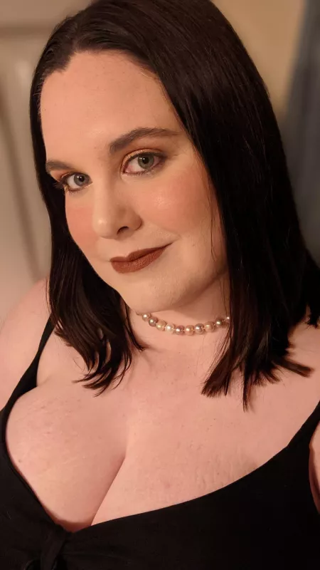 First time post, feeling cute 😘 by love_mountains10