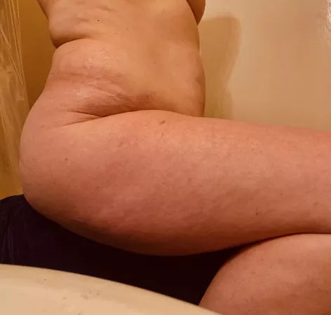 First time post here. by jely5