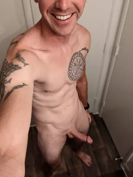 First time posting, enjoy seeing me naked! by coffeeandgastons