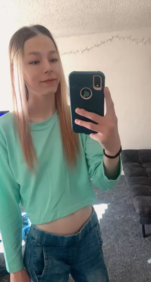 First time posting here 🥰 be nice (20f) by MandalaFun