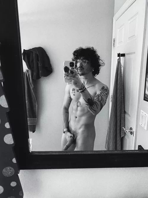 first time posting here hello by saraphsrevenge