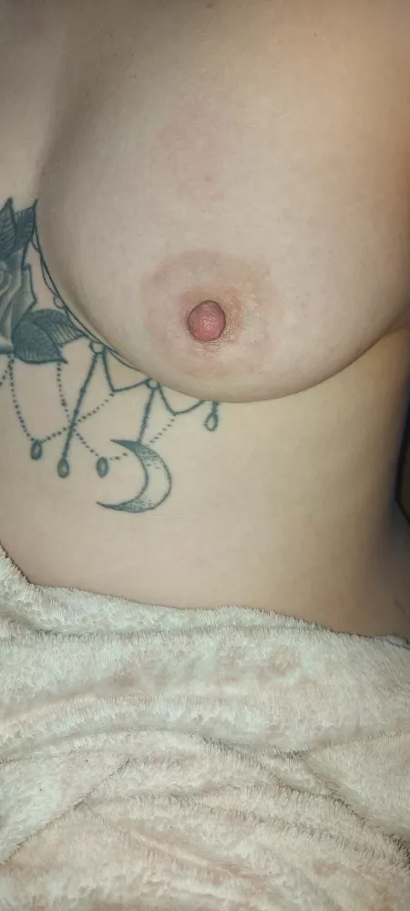 First time posting here ❤ hey everyone! by vicktoriousof