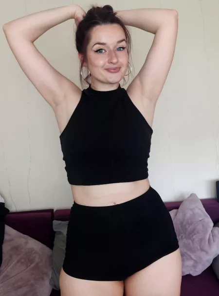 First time posting here. Hi 😛 by eastern_eu_baby