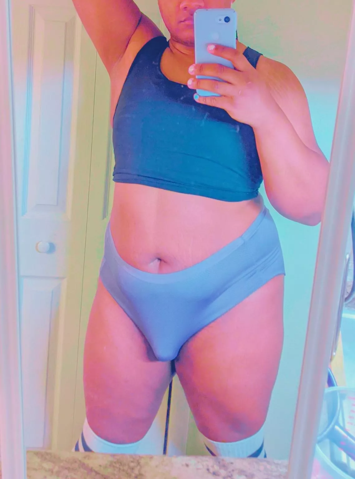 First time posting here! Pls be gentle. 👉🏾👈🏾 posted by holoLanai