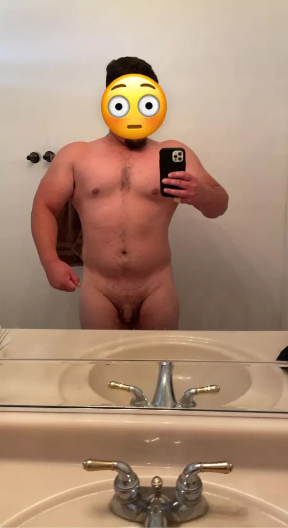 First time posting here so be nice please 😅 posted by idkusername133