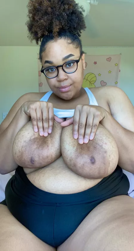 first time posting here, what do we think? 😼 by kawaiikam2