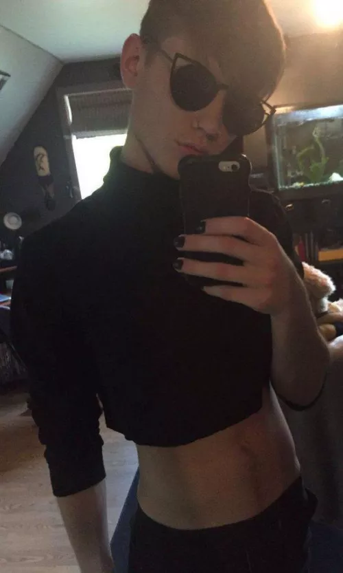 First time posting my face, hope you guys like it 👉👈 by Alternative_Cat_9739