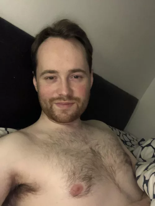 First time posting :) x by Maumfa_94