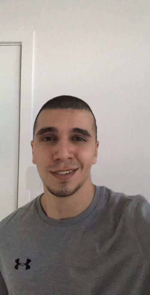 First time shaving my head, thoughts? by fridayrelaxing