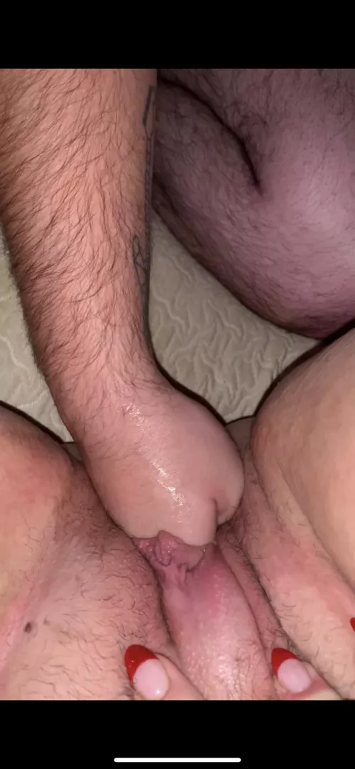 first time stretching! got all 5 in but couldn’t get past that thumb knuckle…any tips? sub to my OF for video! (with lots of sound!) link on my profile (20% OFF 3 MONTHS FOR THE HOLIDAYS!!) by howboutno82