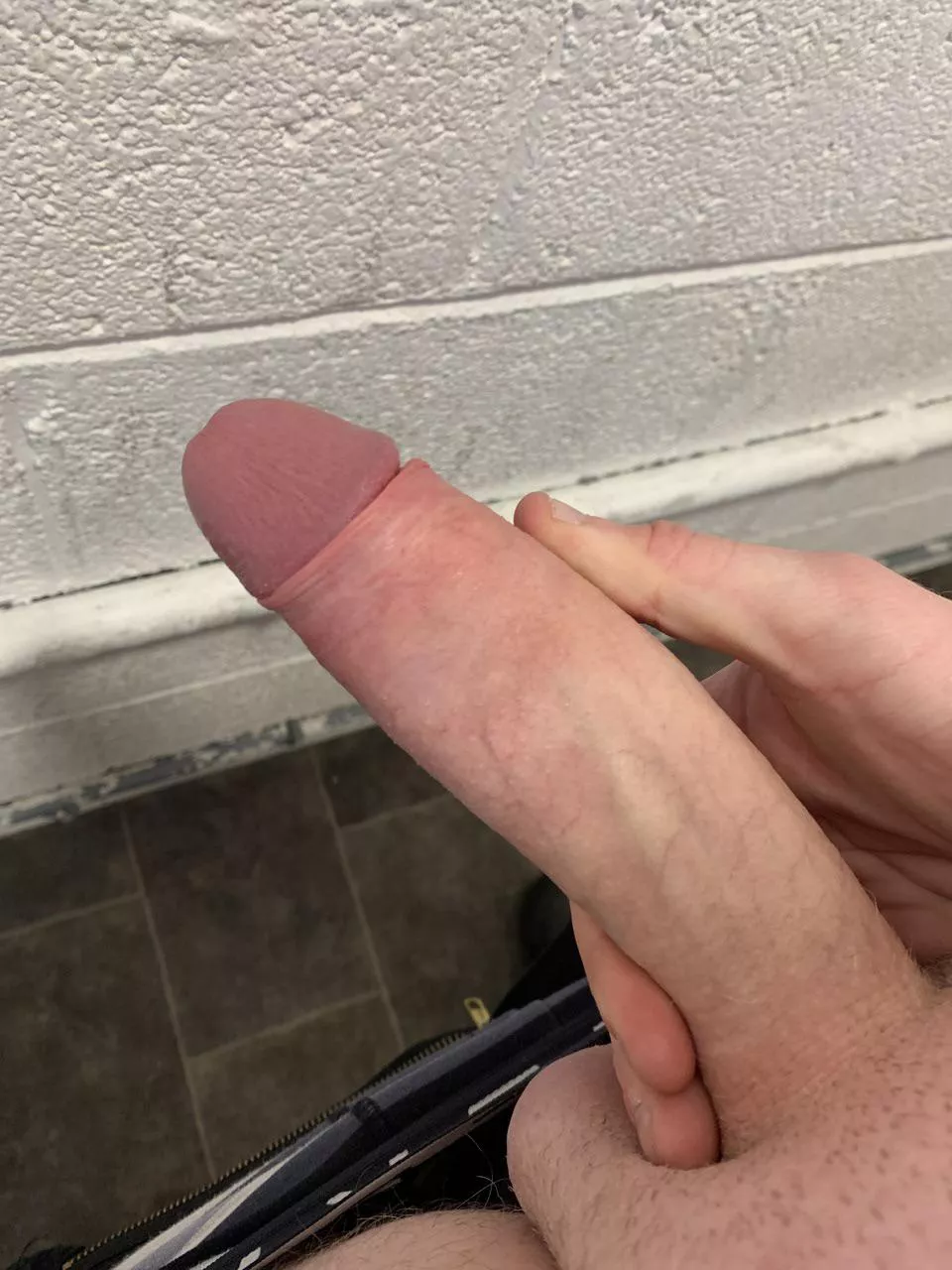 First timer here 🙈 posted by MooMac8