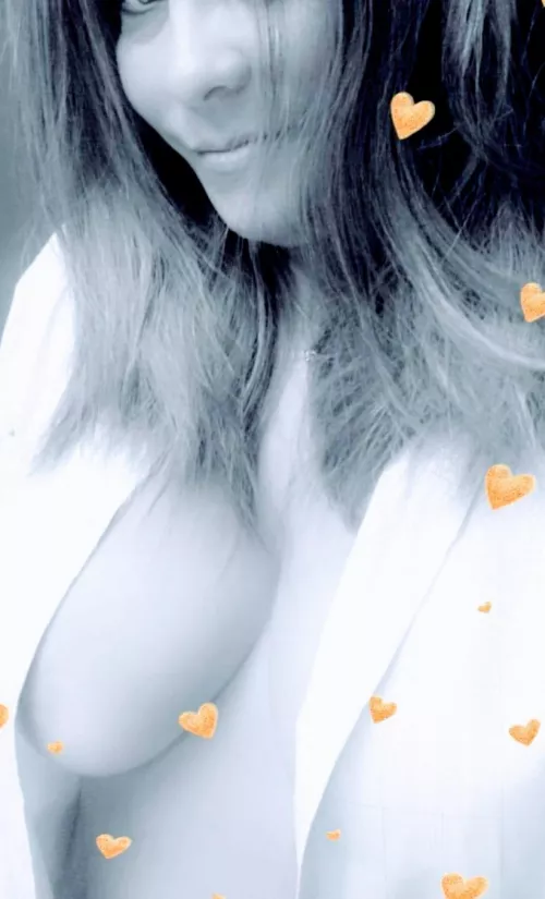 (F)irst timer. Super nervous. Do I belong here? Thanks for being nice. by QueenShell822