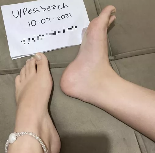 fist post here, r they good enough? 💓 hope u like em. dms/pms r welcome by pessbeach