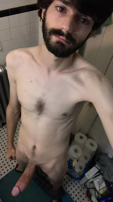 Fit for a Size Queen 🍆👑 by richard-bigly