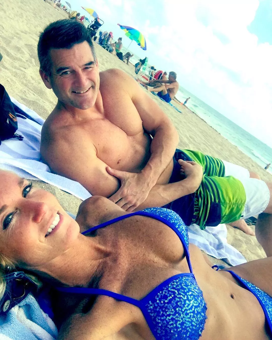 Fit MILF blue double bridge posted by creepgirl