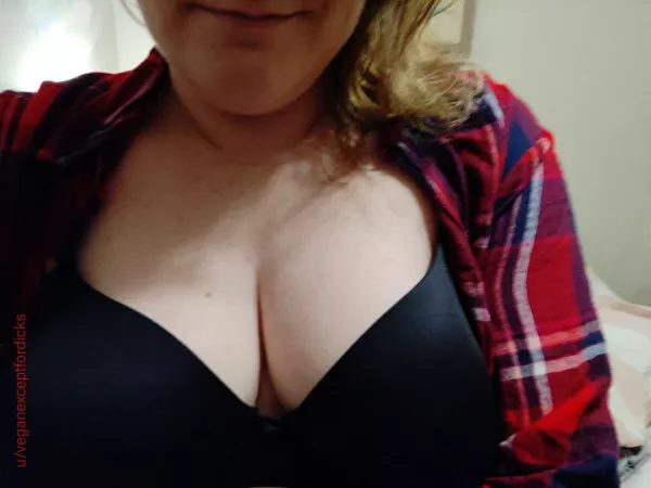 Flannel is so comfortable, I almost forget I'm wearing it. Wait a second... by veganexceptfordicks