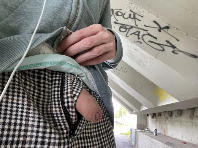 Flash dick 😁 by Marinogay