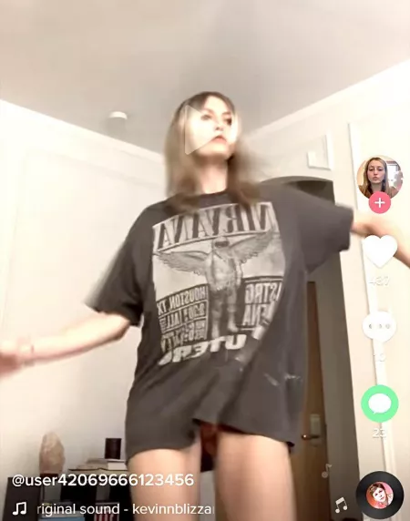 🐈Flash by Hooligan666