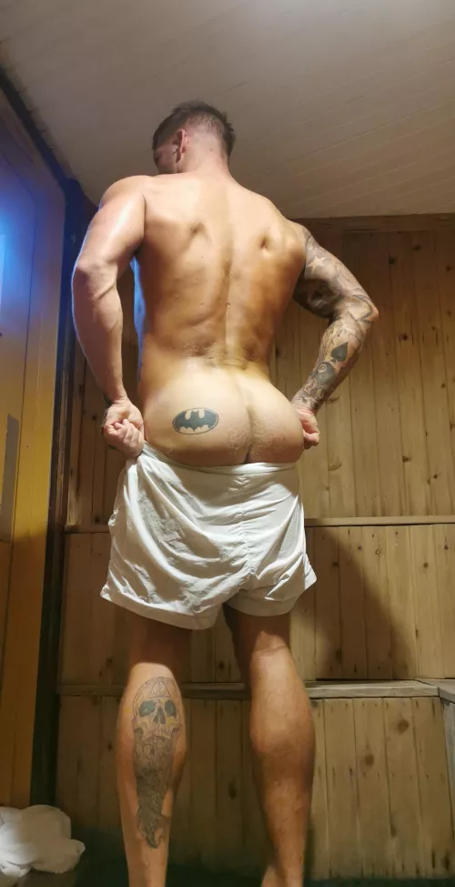 Flashing in the sauna... Hope nobody saw by Lewis_likes_fitness