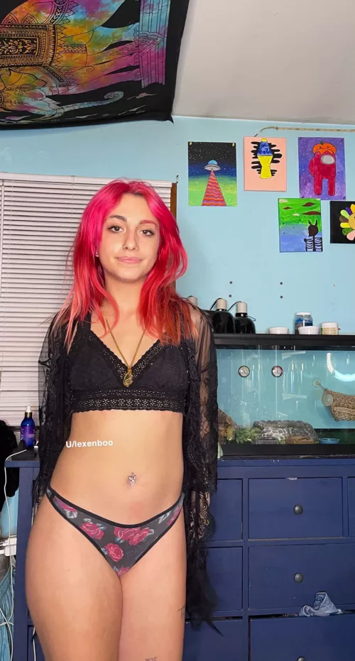 Flat as paper by Lexenboo