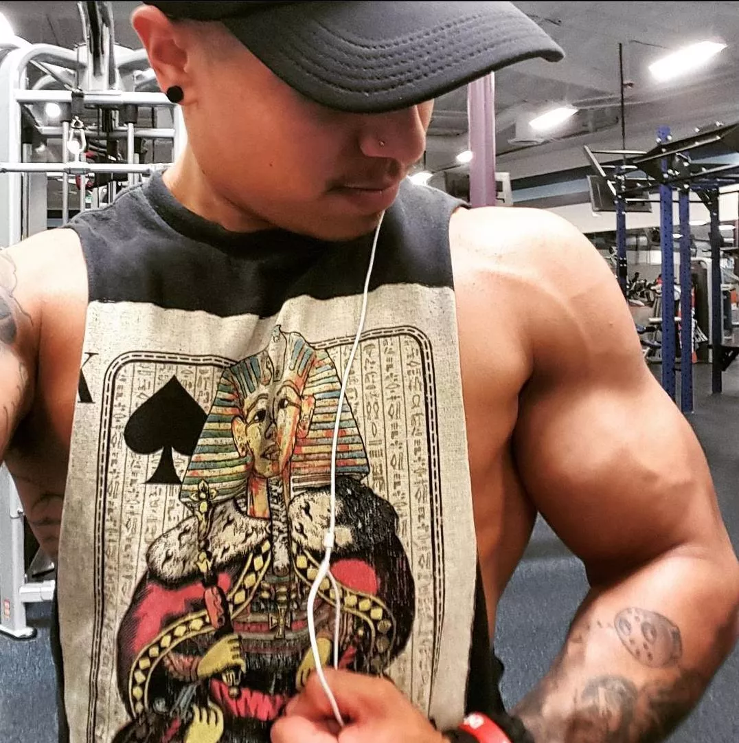 Flex Friday! posted by Steven0530