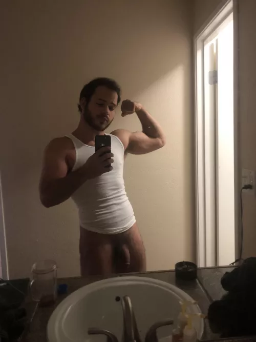 Flexed and flaccid 😈 by TristanMoreau