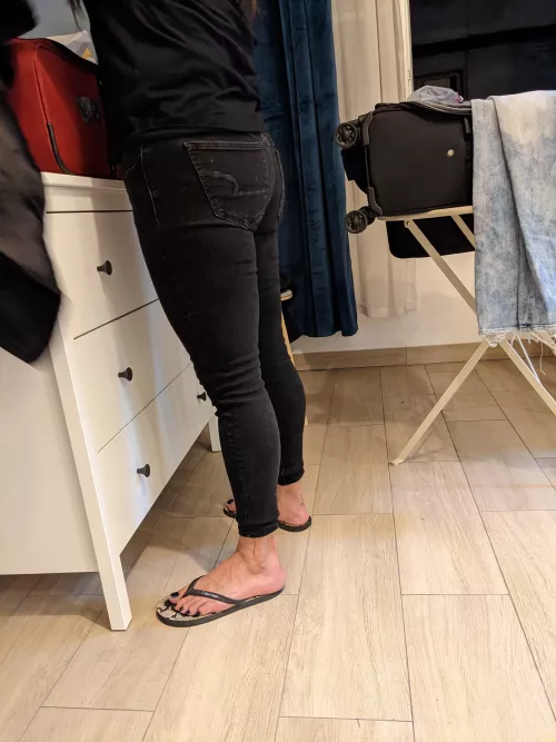 flip flops in Paris by sydneysxf33t