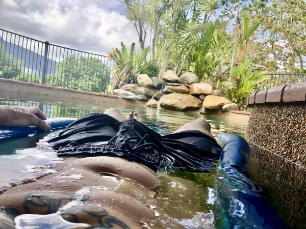 Floating wet bulge by Big-Hoppa