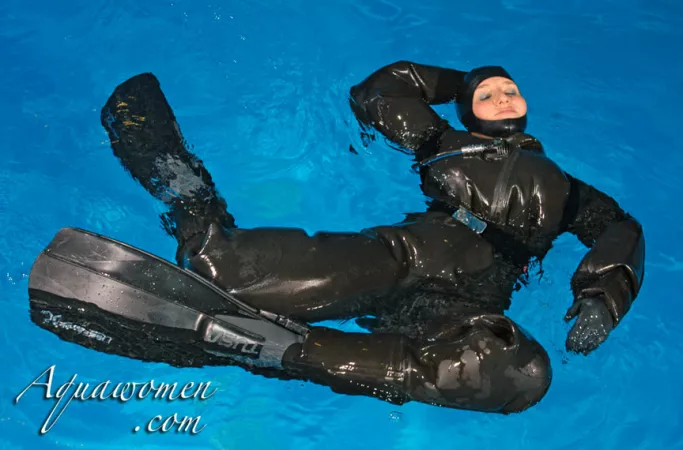 Floaty by shiny_numbers