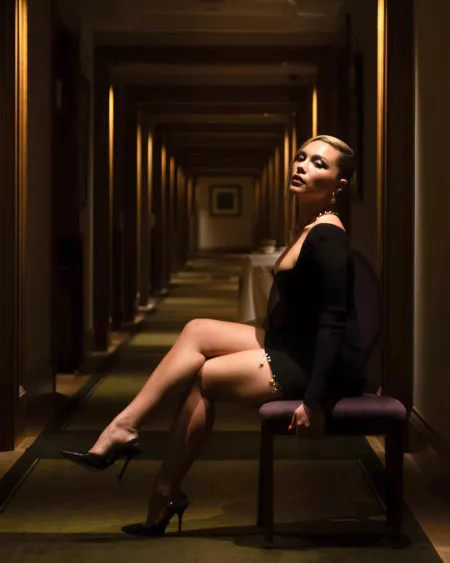 Florence Pugh by jade1975